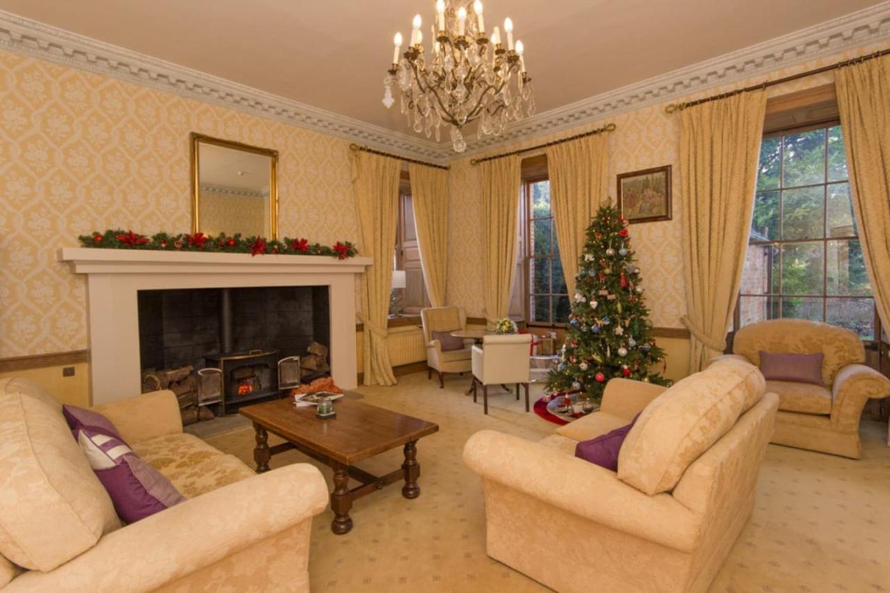 Hockwold Hall - Former Royal Residence Hockwold cum Wilton Екстер'єр фото
