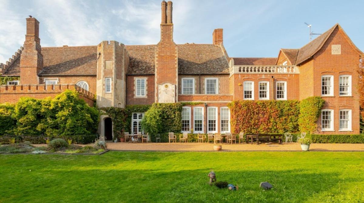 Hockwold Hall - Former Royal Residence Hockwold cum Wilton Екстер'єр фото